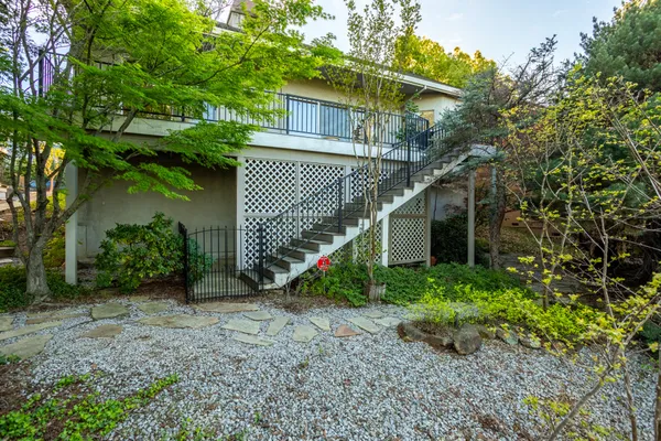 $450,000 | 3126 Riesling Path, Redding, CA 96001