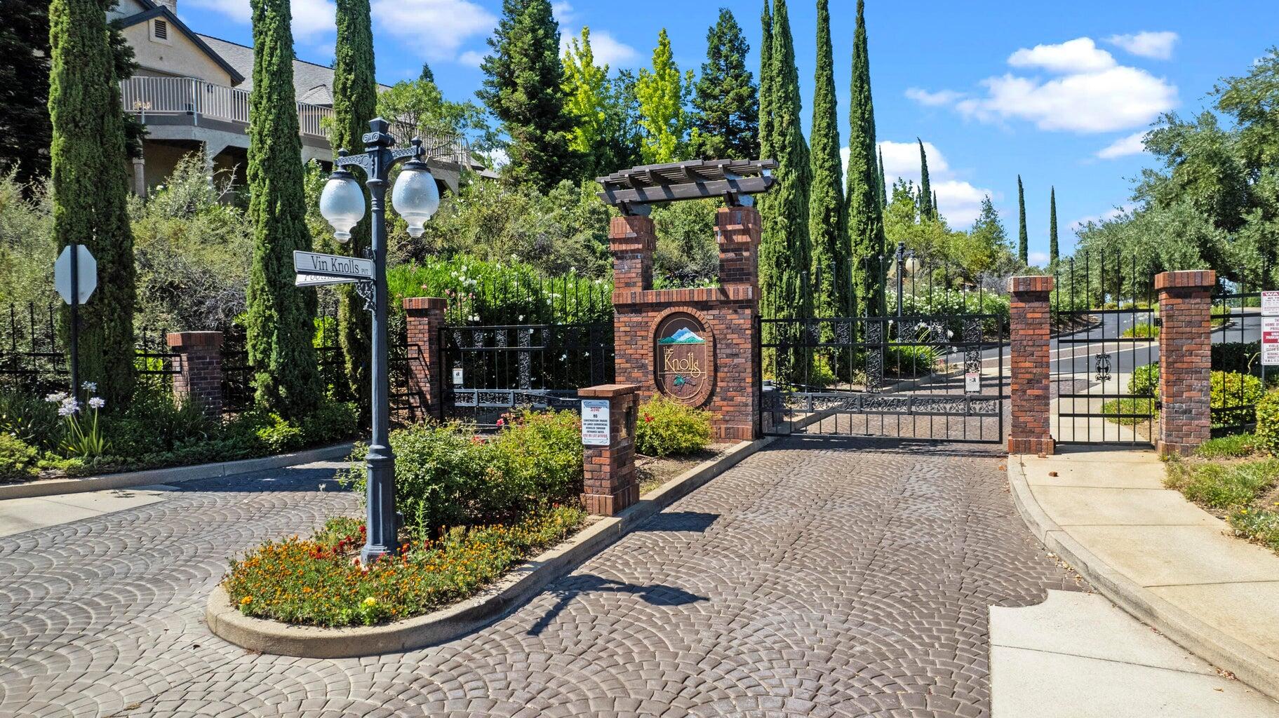 3126 Riesling Path Redding, CA 96001 - Photo 32 of 32 Knolls Gate