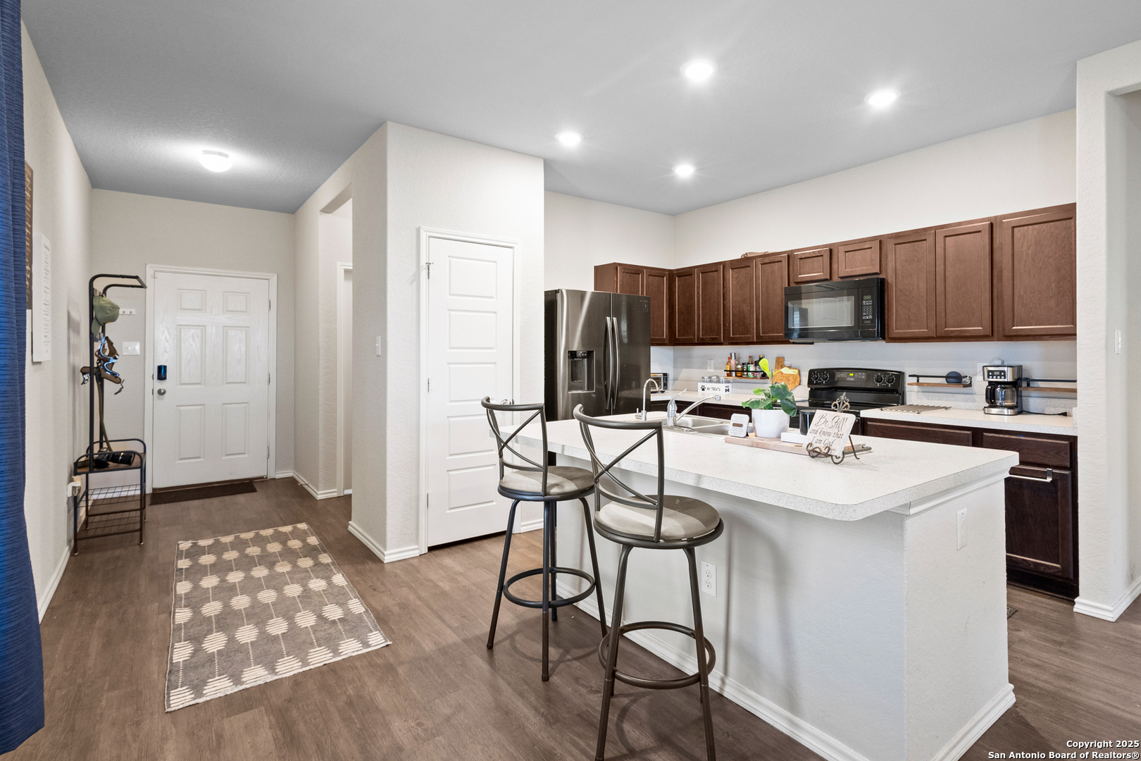 5418 Cicada Circle Converse, TX 78109 - Photo 5 of 19