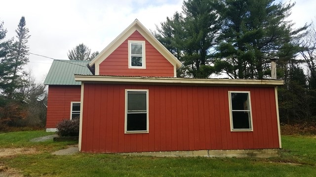 143 South Whitefield Road Whitefield, NH 03598 - Photo 22 of 28