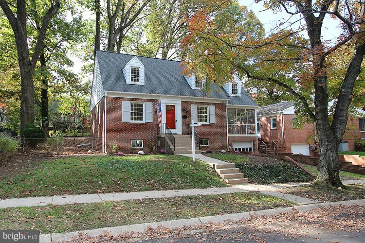 9216 Wendell Street Silver Spring, MD 20901 - Photo 14 of 14 Exterior (Front)