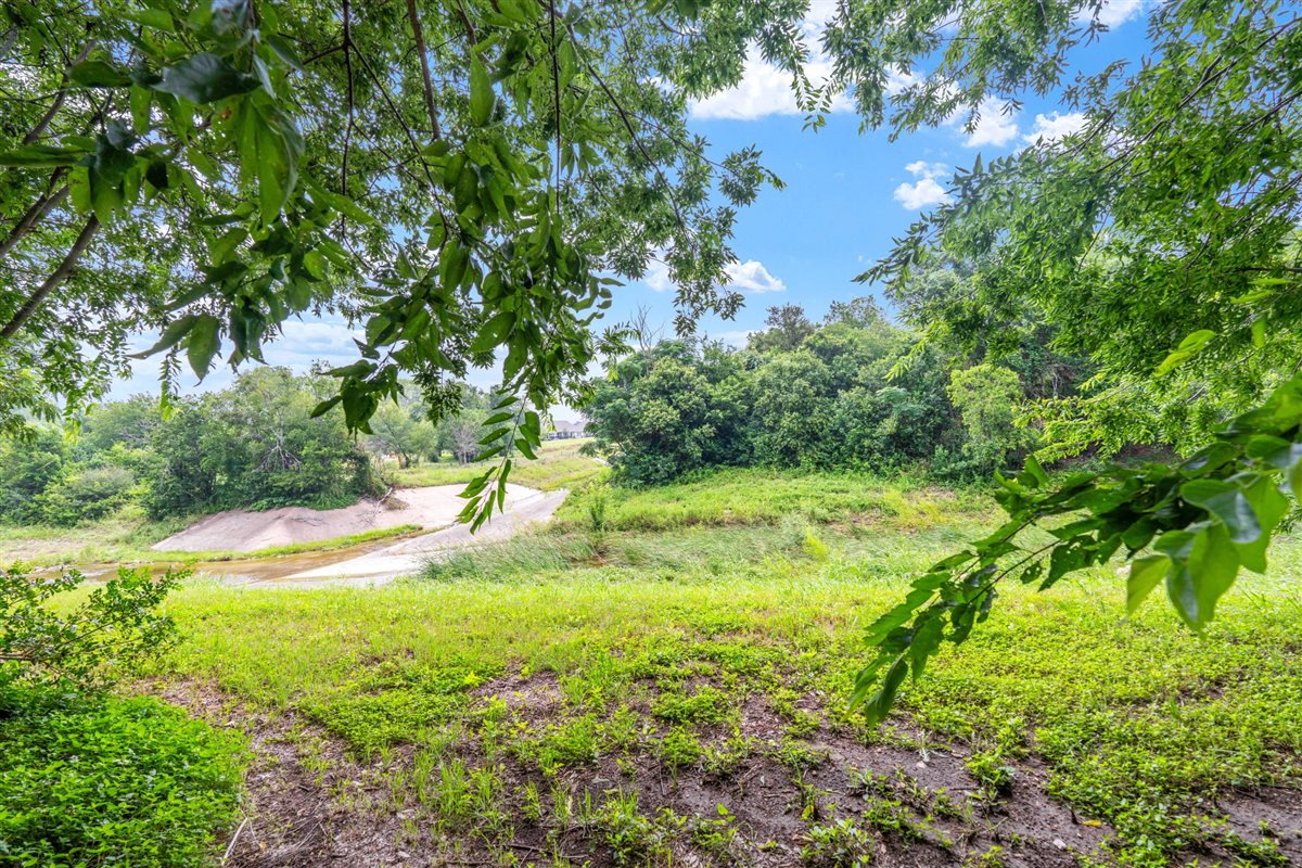 2147 Jasmine Path Round Rock, TX 78664 - Photo 36 of 36 Schedule a showing today!
