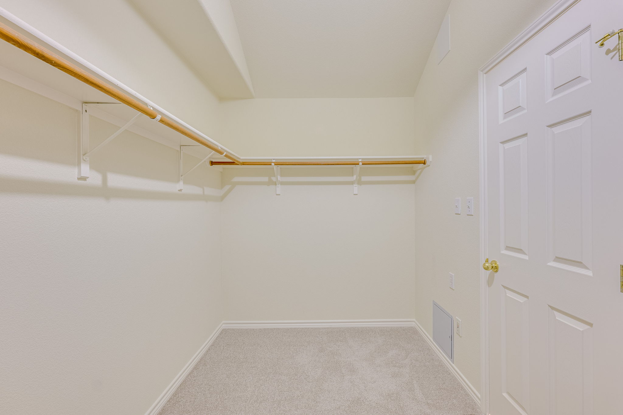 111 Arrowhead Lane Georgetown, TX 78628 - Photo 29 of 40 a view of small space