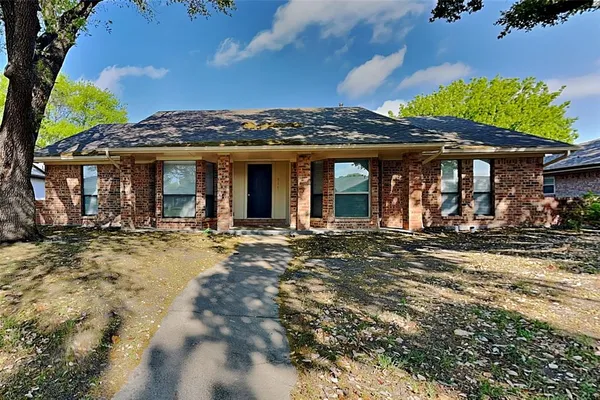 $2,215 | 917 Fair Oaks Drive, Garland, TX 75040