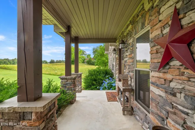 $695,000 | 1323 County Road 750, Athens, TN 37303