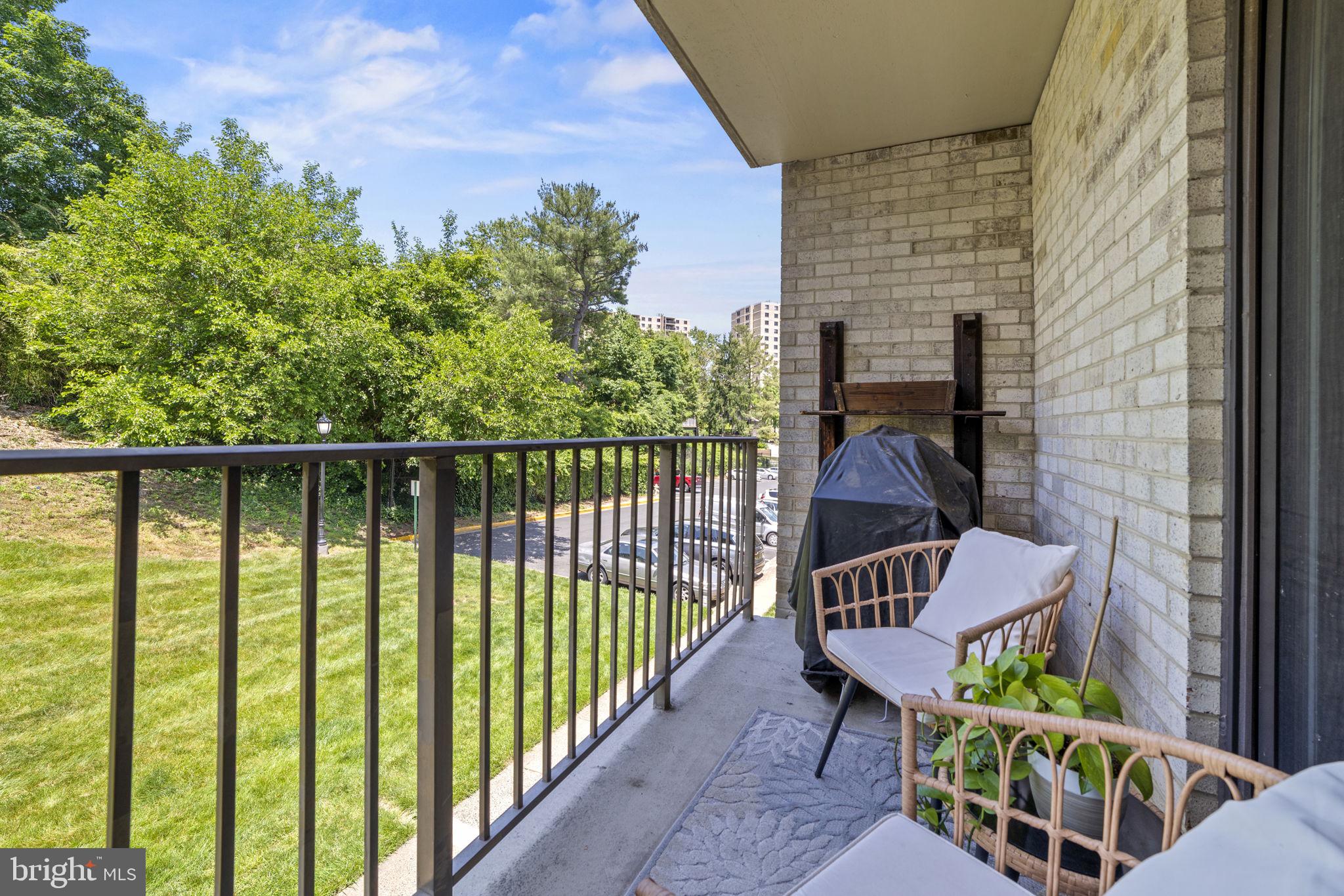 6155 Edsall Road, Unit H Alexandria, VA 22304 - Photo 18 of 21