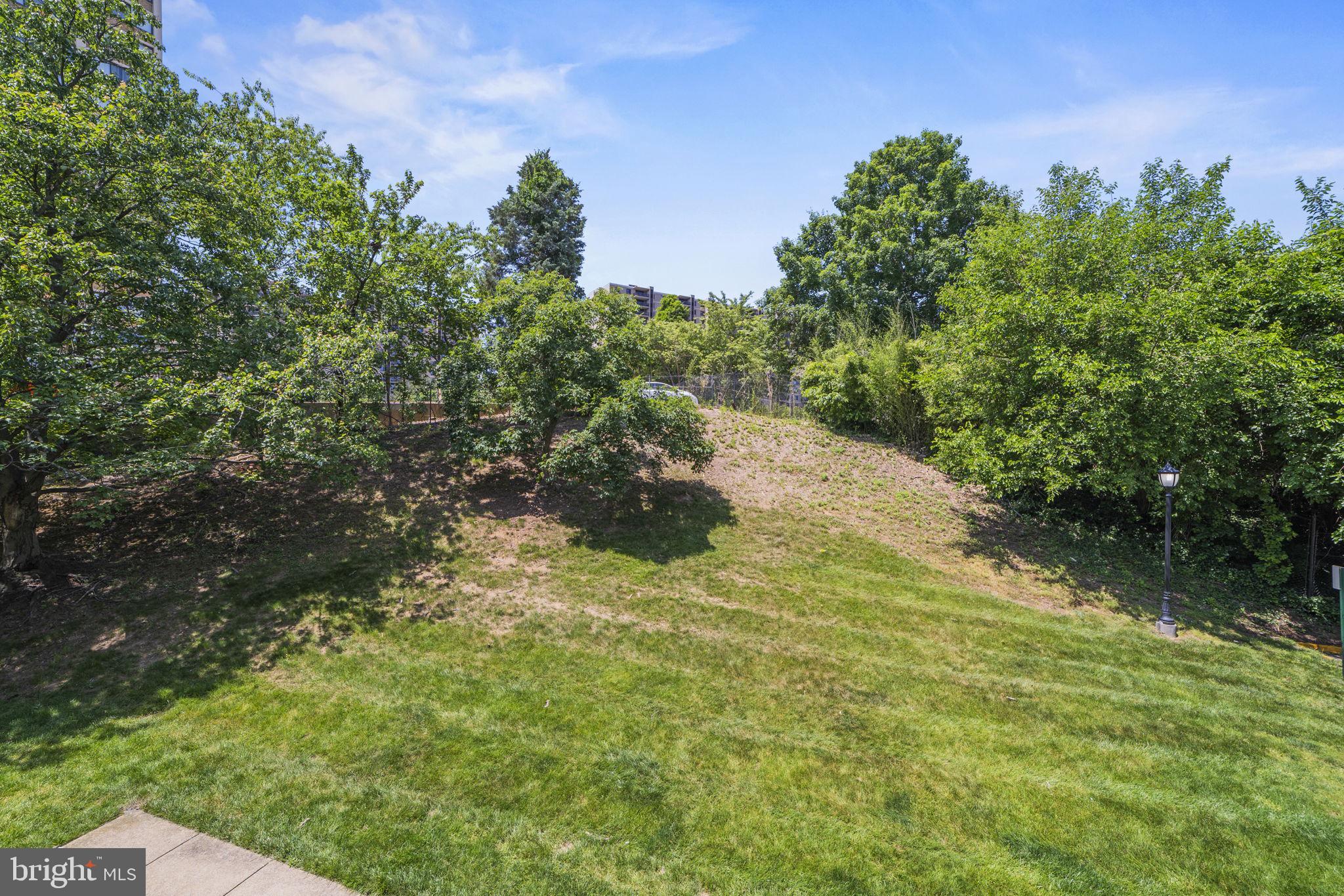 6155 Edsall Road, Unit H Alexandria, VA 22304 - Photo 19 of 21