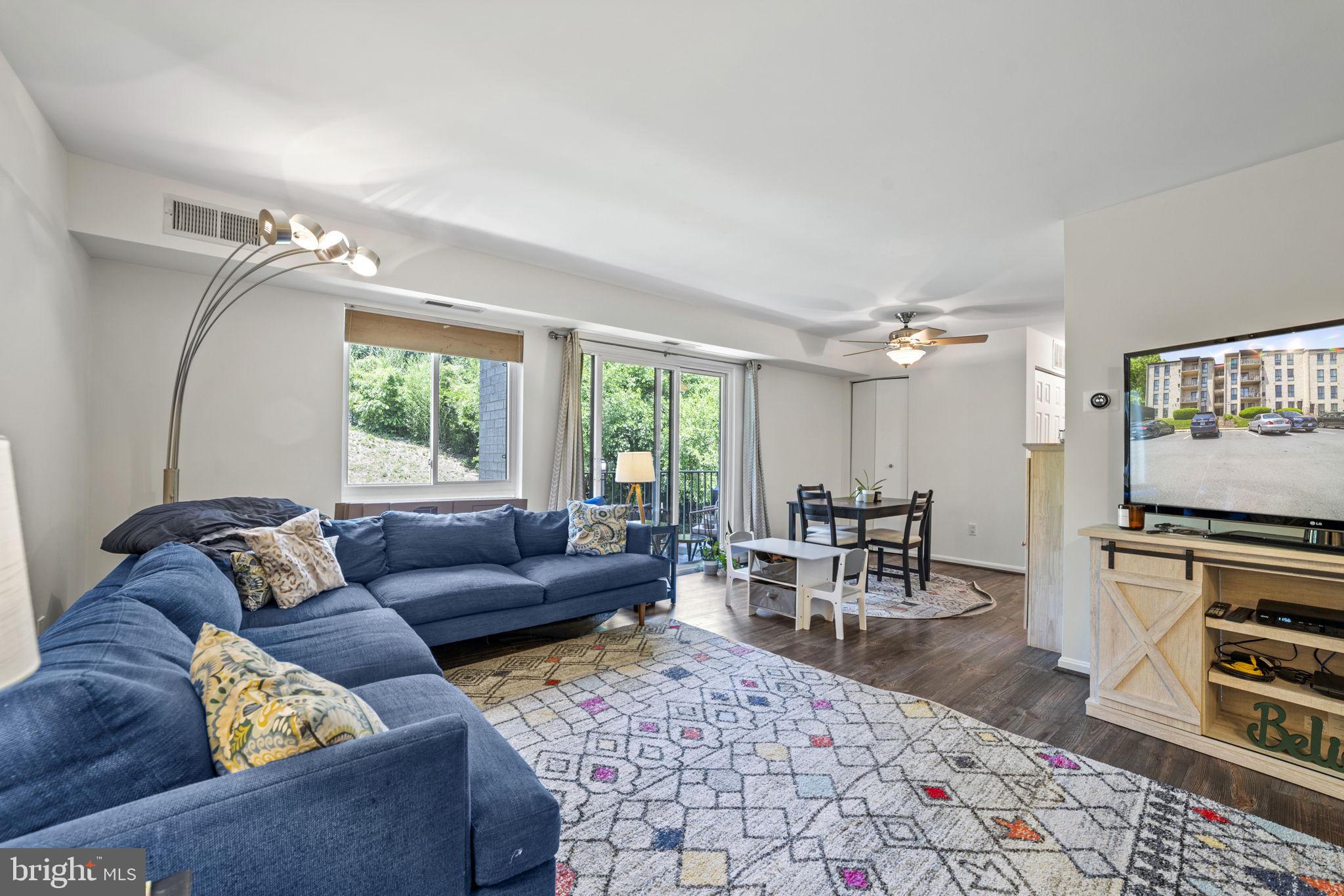 6155 Edsall Road, Unit H Alexandria, VA 22304 - Photo 3 of 21