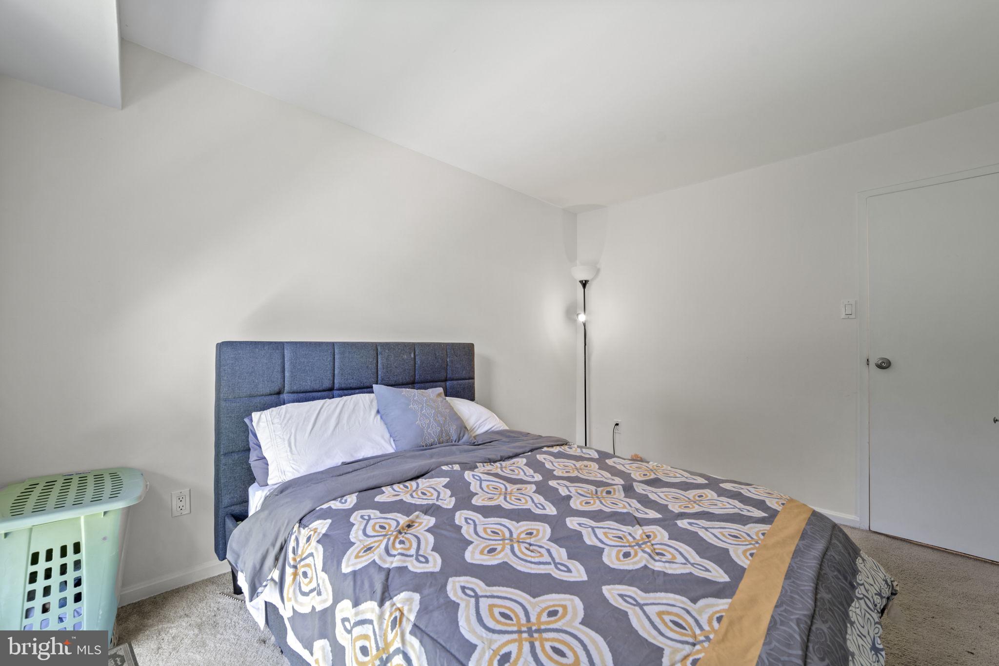 6155 Edsall Road, Unit H Alexandria, VA 22304 - Photo 10 of 21