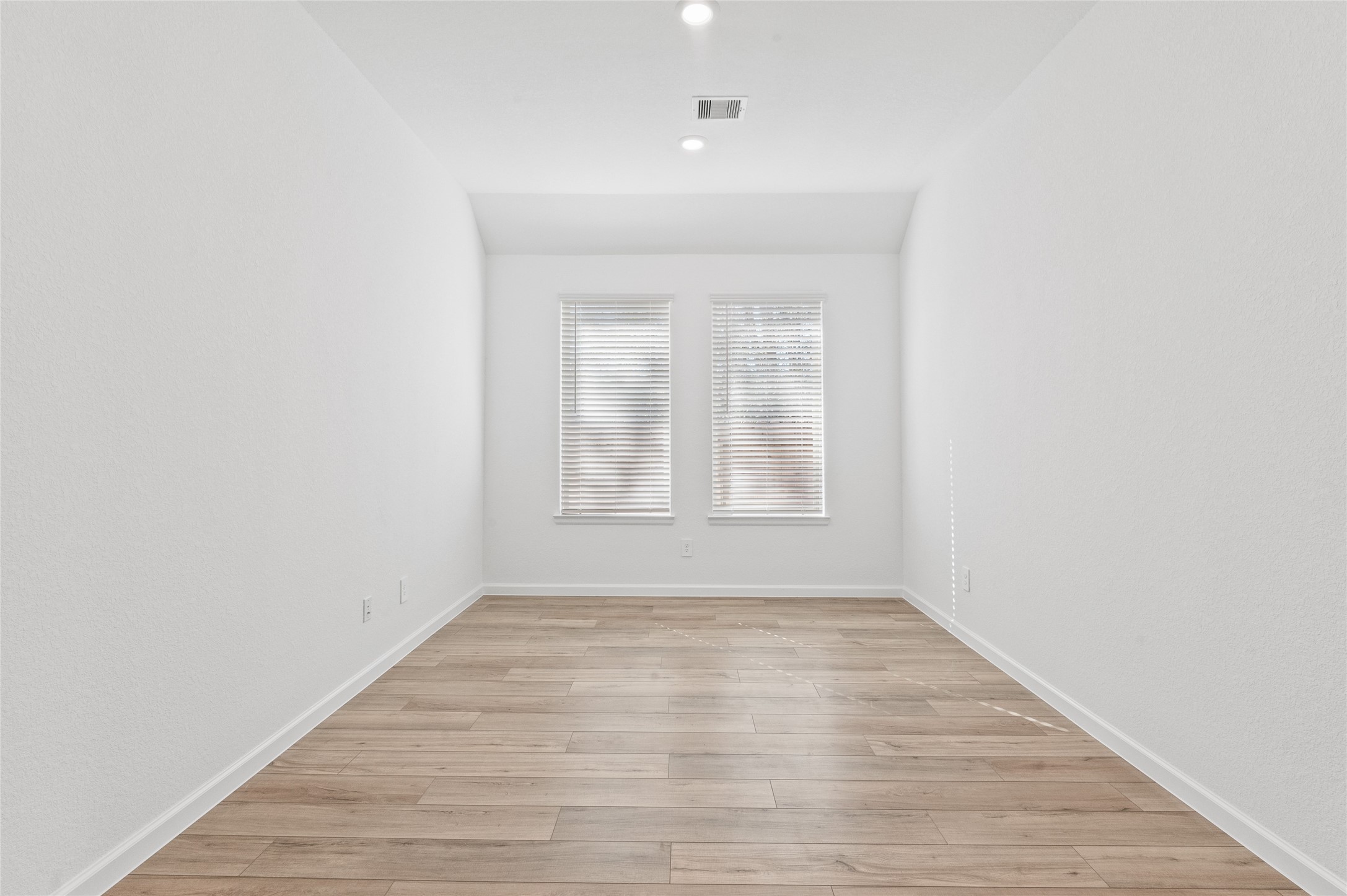 18211 Saffron Sun Street Conroe, TX 77302 - Photo 15 of 28