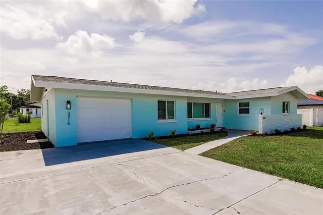 $1,900 | 3316 Port Charlotte Boulevard, Port Charlotte, FL 33952