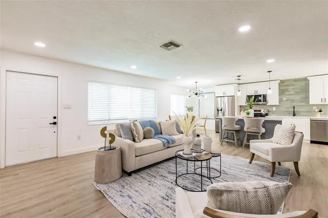 $1,900 | 3316 Port Charlotte Boulevard, Port Charlotte, FL 33952