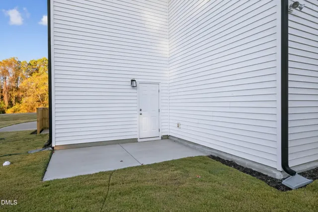 $339,700 | 76 Eagle Rock Drive, Lillington, NC 27546