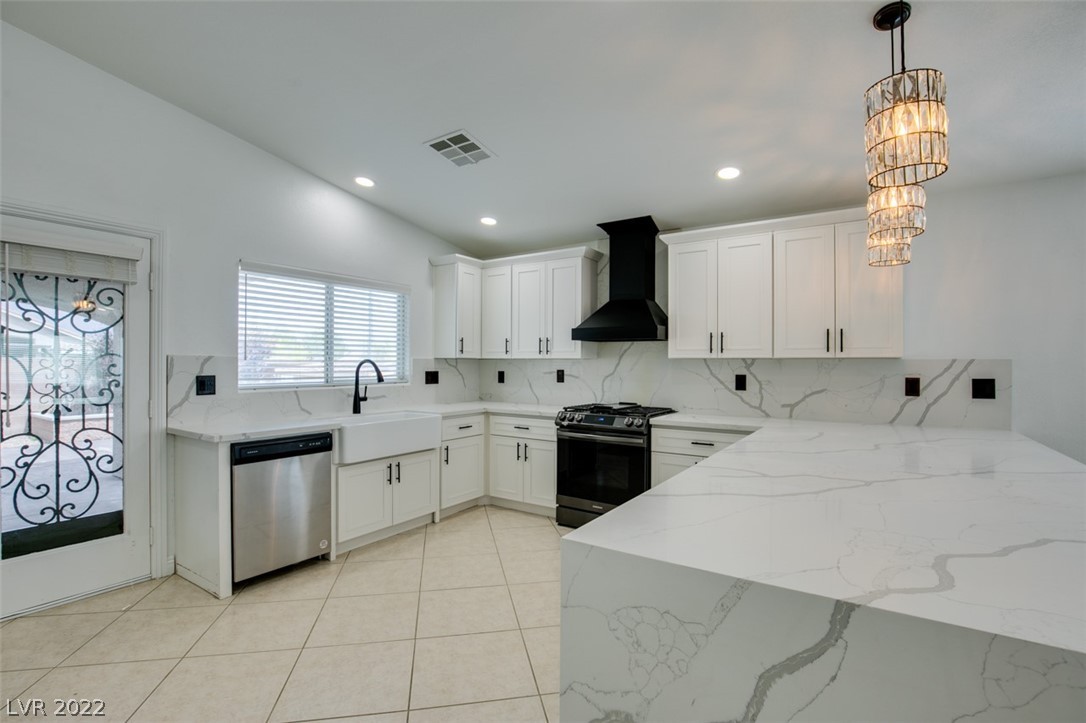 4712 Silverwind Road North Las Vegas, NV 89031 - Photo 1 of 47 Gallery Image 1