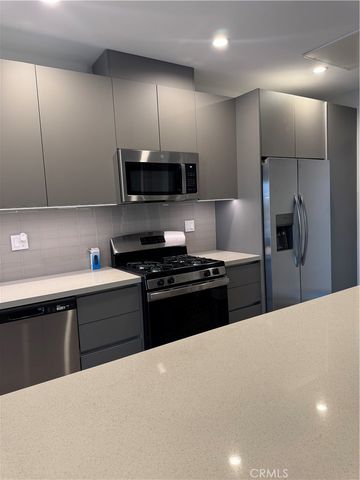 $3,500 | 1223 North Hayworth Avenue, Unit 2, West Hollywood, CA 90046