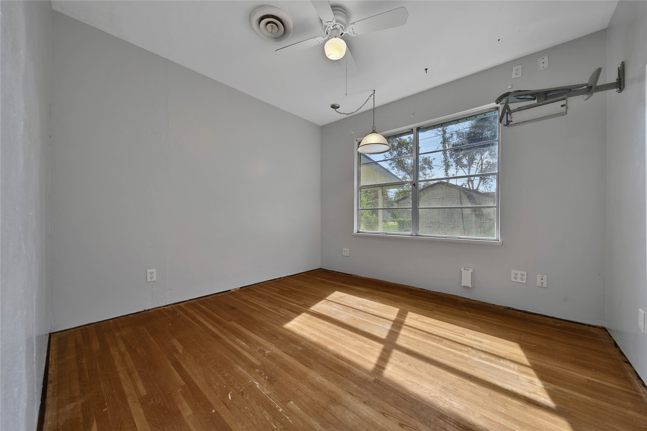 202 Hammond Loop Sweeny, TX 77480 - Photo 19 of 27 Gallery Image 19