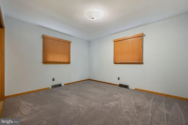 $300,000 | 711 Evergreen Lane, Milford, DE 19963