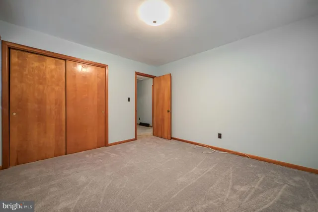 $300,000 | 711 Evergreen Lane, Milford, DE 19963