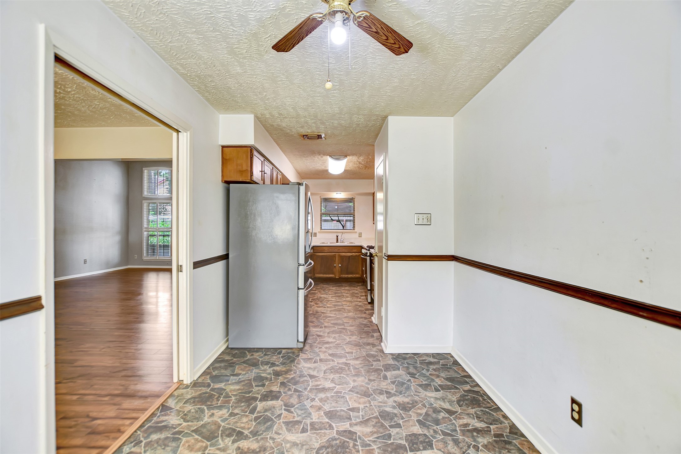 17327 Thorhill Street Spring, TX 77379 - Photo 17 of 44