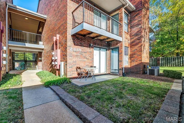 $143,000 | 2339 Kratky Road, Unit A, St. Louis, MO 63114