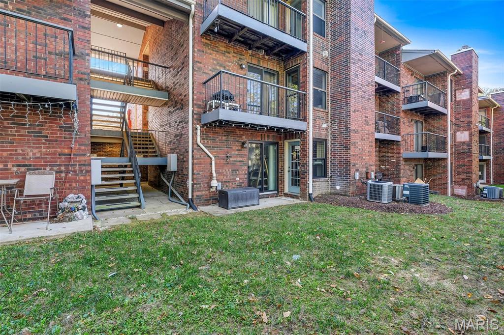 2339 Kratky Road, Unit A St. Louis, MO 63114 - Photo 17 of 24