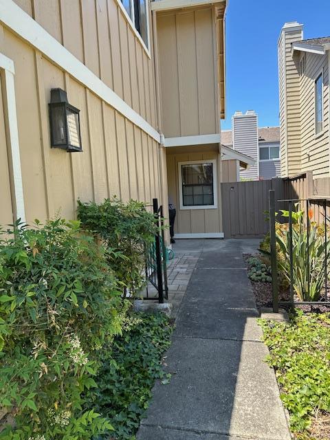 291 Klamath Road Milpitas, CA 95035 - Photo 18 of 20 a house view with a garden space