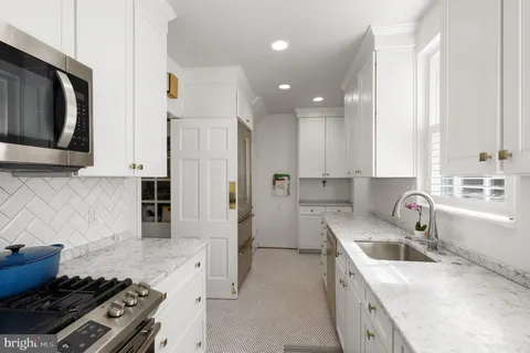 $1,350,000 | 4809 Jamestown Road, Bethesda, MD 20816