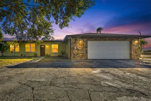 $355,000 | 8812 Oakwood Drive, Lake Wales, FL 33898