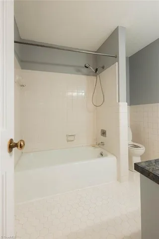 $425,000 | 2822 Bedford Street, Burlington, NC 27215