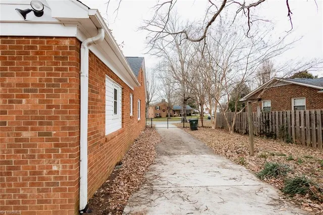 $425,000 | 2822 Bedford Street, Burlington, NC 27215