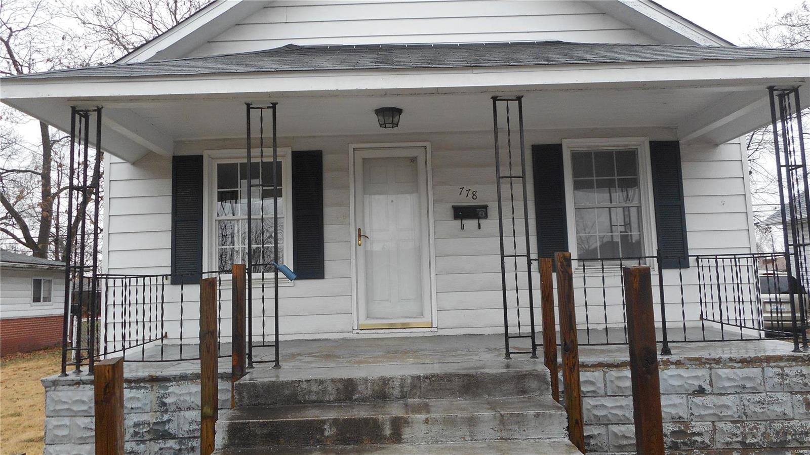 778 Rice Street Wood River, IL 62095 - Photo 3 of 18 Gallery Image 3