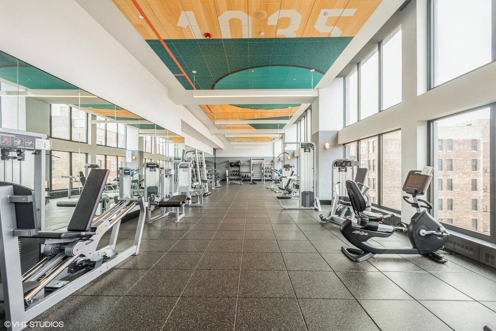 1035 West Van Buren Street, Unit PH2 Chicago, IL 60607 - Photo 19 of 21