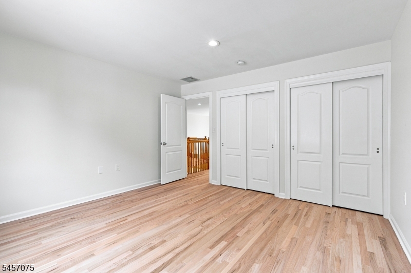 907 Colonia Road Elizabeth, NJ 07208 - Photo 32 of 43 Gallery Image 32