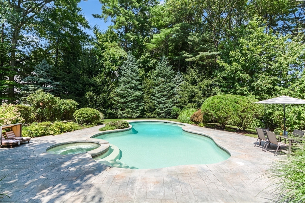 45 High Ridge Circle Franklin, MA 02038 - Photo 31 of 34 Gallery Image 31