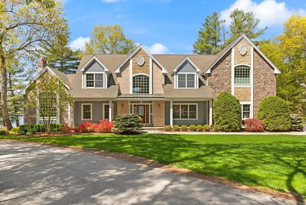 $2,690,000 | 1 Appian Way, Westford, MA 01886
