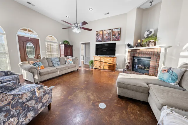 $310,000 | 41 Armour Cove, Holly Springs, MS 38635