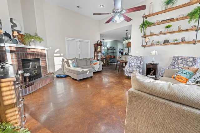 $310,000 | 41 Armour Cove, Holly Springs, MS 38635