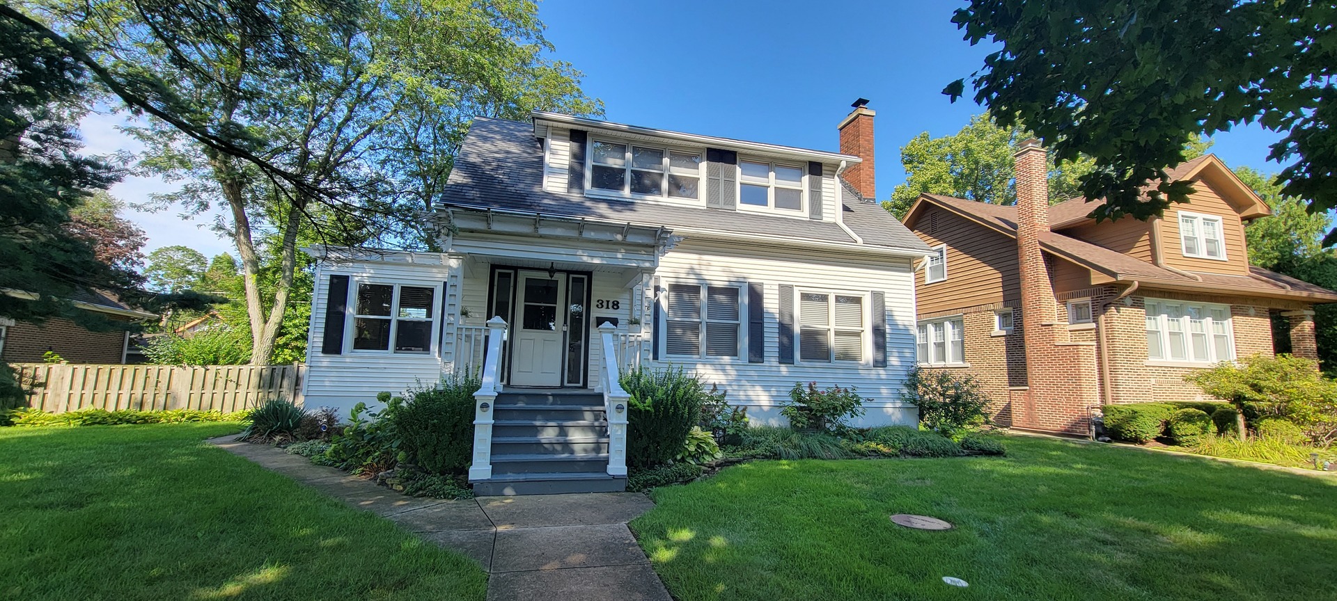 318 South Delphia Avenue Park Ridge, IL 60068 - Photo 2 of 9 Gallery Image 2