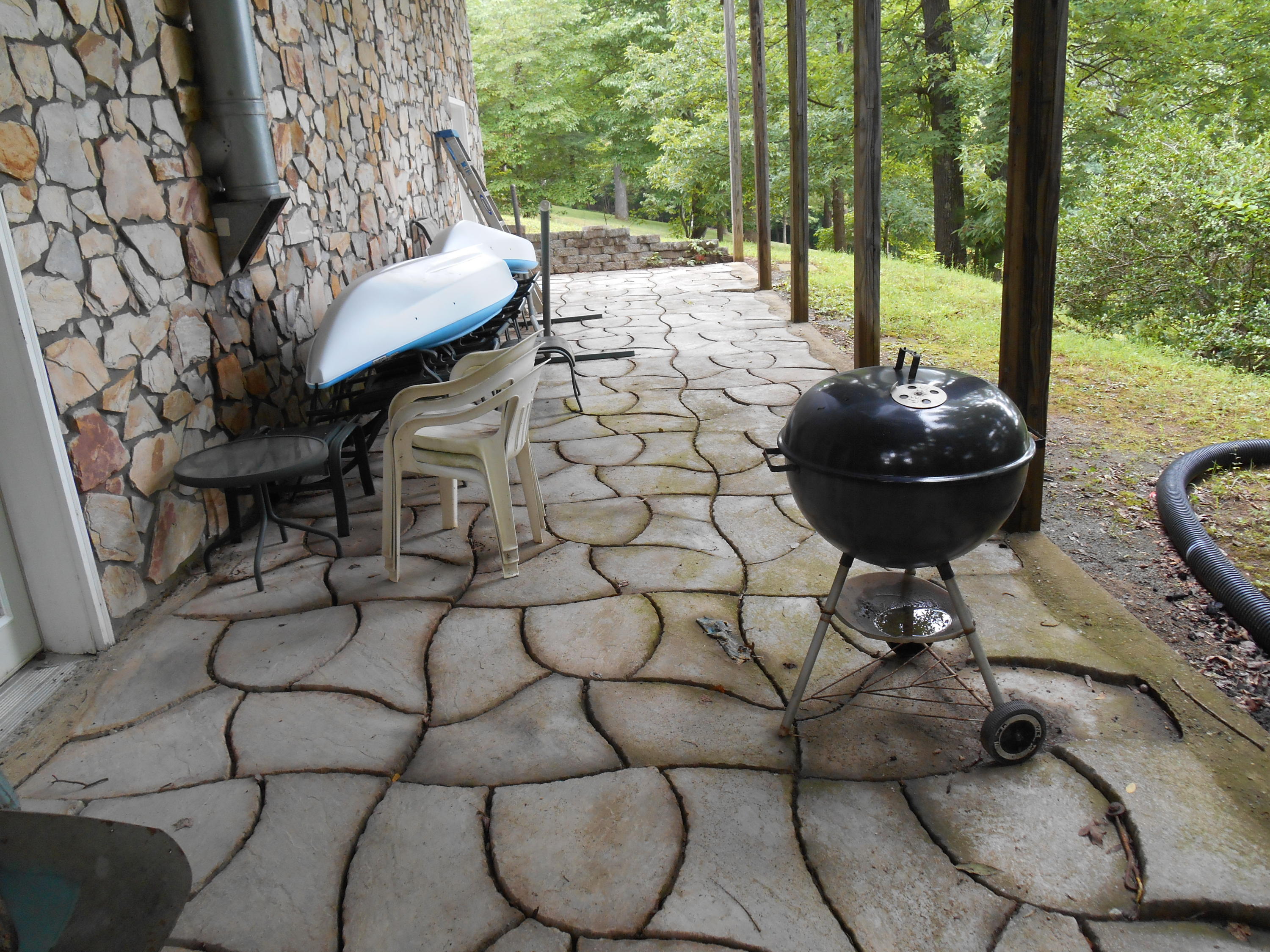 384 Lakeside Road Penhook, VA 24137 - Photo 21 of 24 a view of a couches in a patio