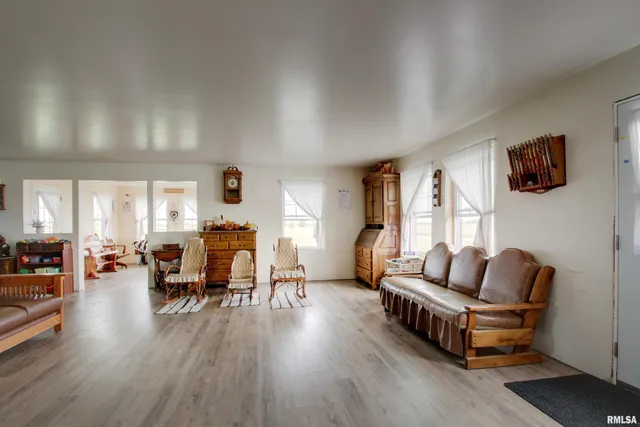 $735,000 | 25840 State Hwy C, Revere, MO 63465