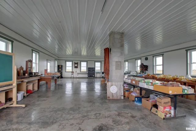 $735,000 | 25840 State Hwy C, Revere, MO 63465