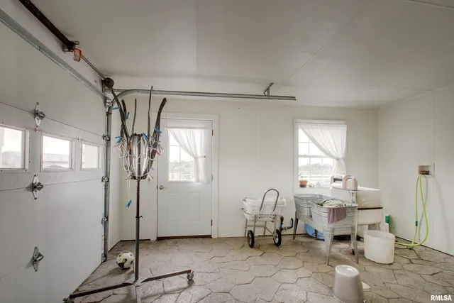 $735,000 | 25840 State Hwy C, Revere, MO 63465