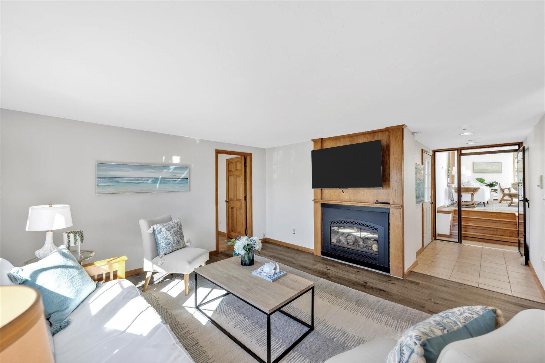 210 Clipper Road Bourne, MA 02532 - Photo 8 of 53 093-889A5360