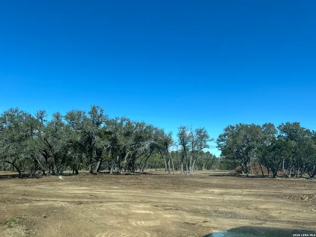 a view of a tennis court