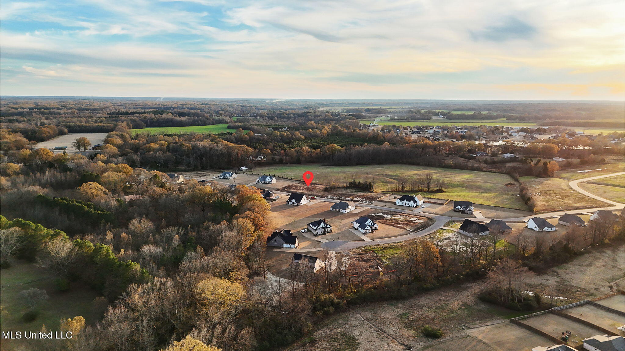 1505 Ashtons Lane Hernando, MS 38632 - Photo 3 of 9 2-web-or-mls-1505 Ashtons Ln%0A%0A-2