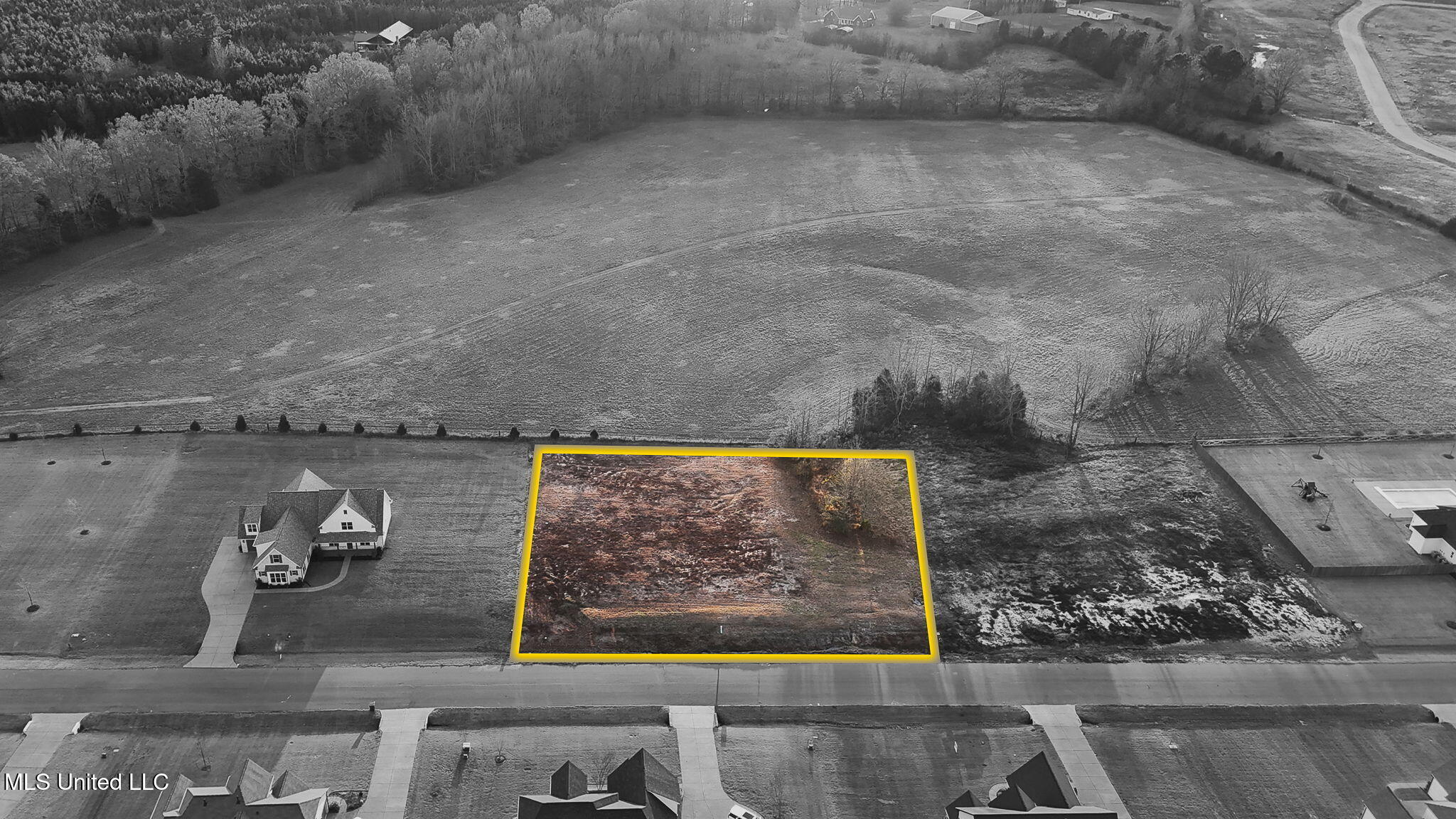 1505 Ashtons Lane Hernando, MS 38632 - Photo 9 of 9 9-web-or-mls-1505 Ashtons Ln%0A%0A-9