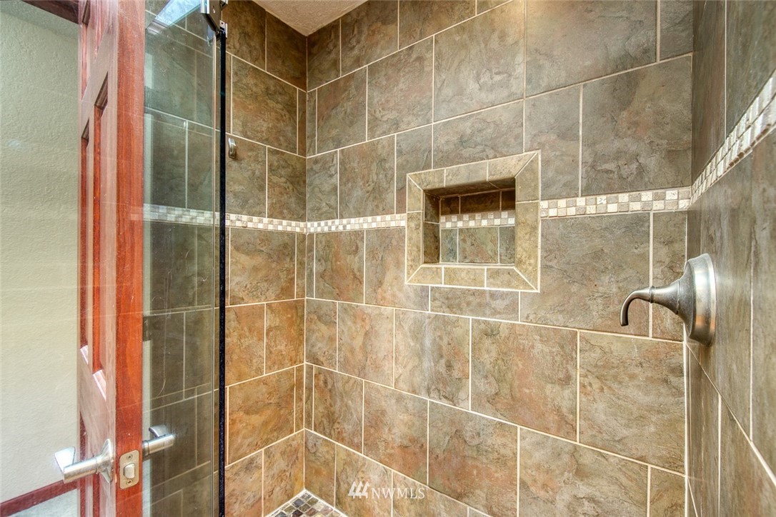 10999 Warren Road Northwest Silverdale, WA 98383 - Photo 22 of 40 Gallery Image 22