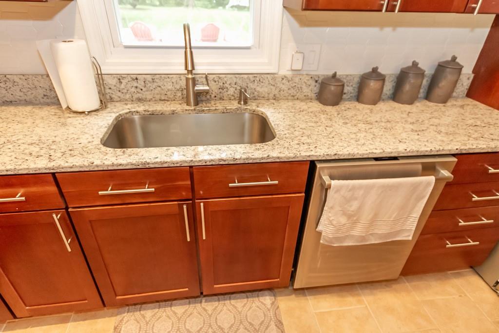11919 Hoster Road Carmel, IN 46033 - Photo 16 of 41 Gallery Image 16