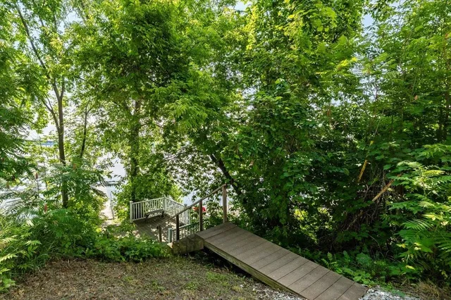 $415,000 | 321 East Alburgh Road, Alburgh, VT 05440