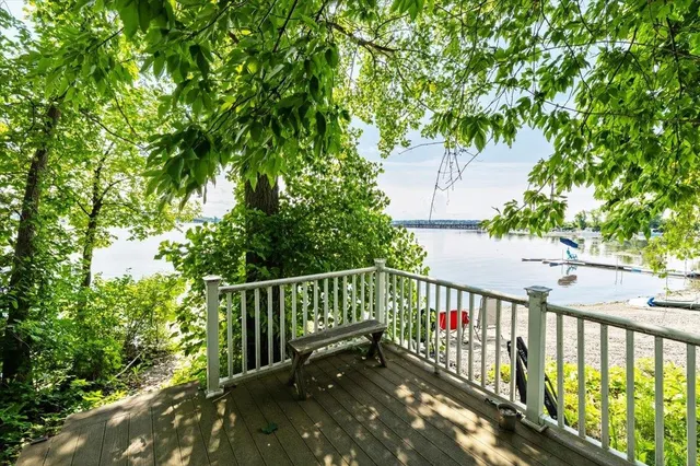 $415,000 | 321 East Alburgh Road, Alburgh, VT 05440